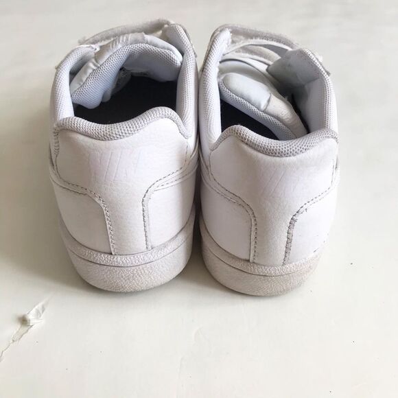 Nike white Court Royale PS sneakers VGUC size 3 youth - Picture 6 of 8